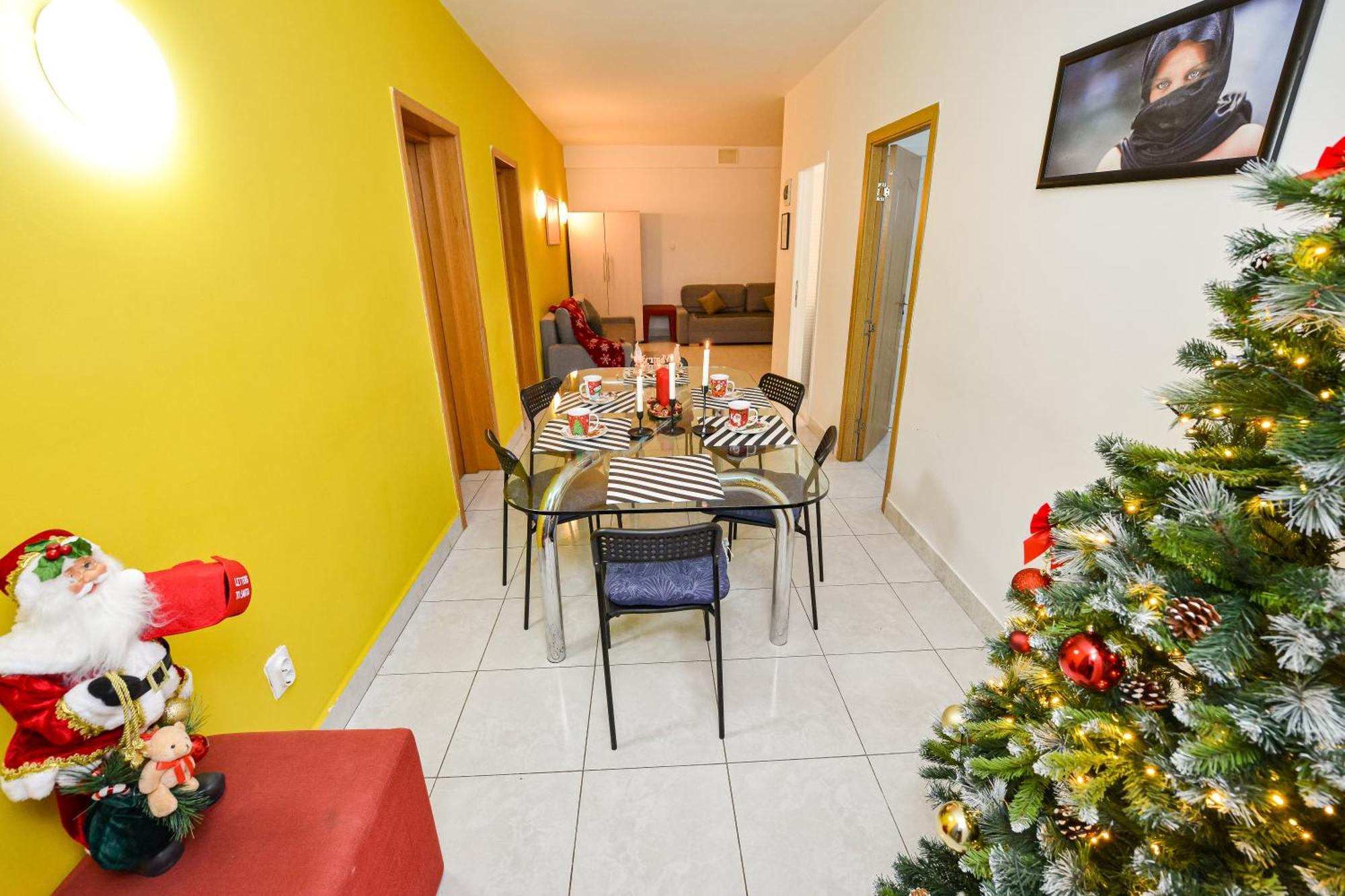 The Lincoln Suites - Central Shabbat Friendly Apartments Бухарест Экстерьер фото