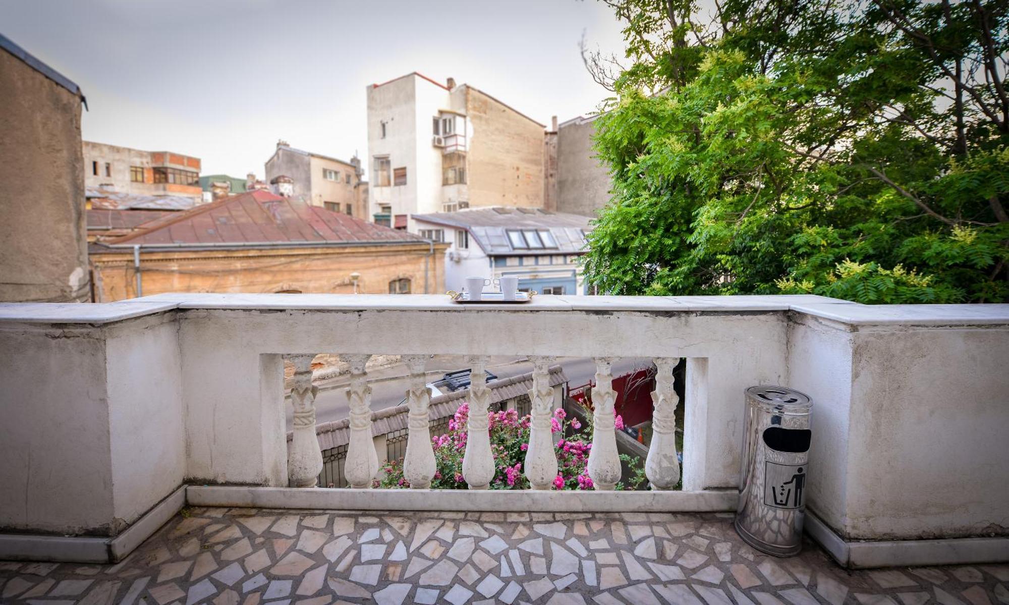 The Lincoln Suites - Central Shabbat Friendly Apartments Бухарест Экстерьер фото