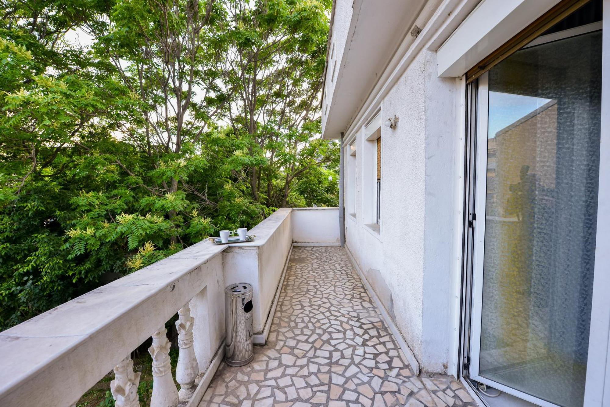 The Lincoln Suites - Central Shabbat Friendly Apartments Бухарест Экстерьер фото